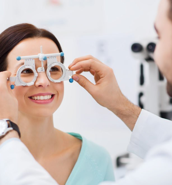 تفاوت چشم پزشک با اپتومتریست چیست؟
